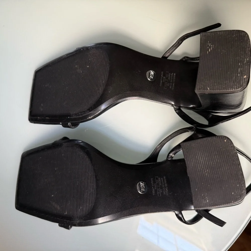 ZARA Black Leather Square- toe Block Heels Size 9